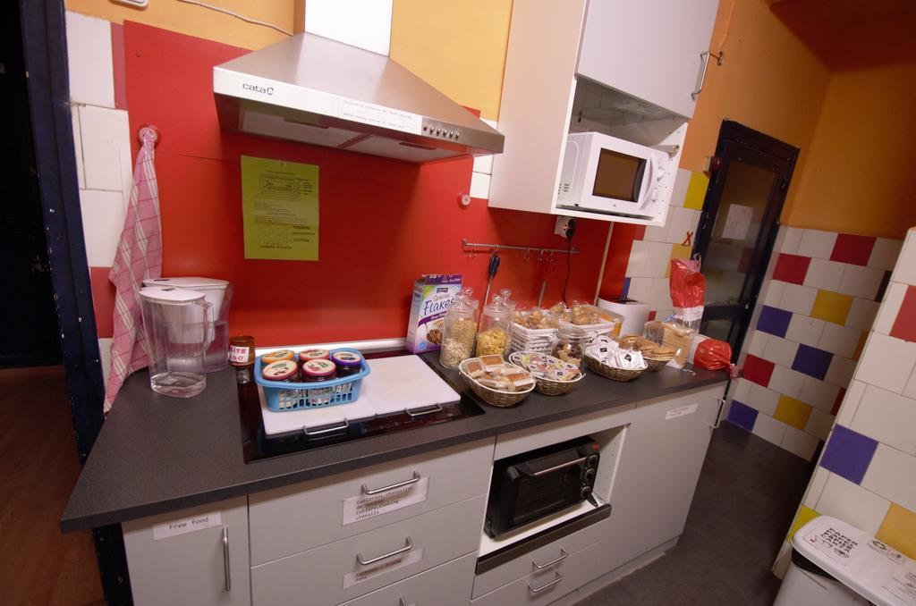 Hostel Hemingway Pamplona Eksteriør billede